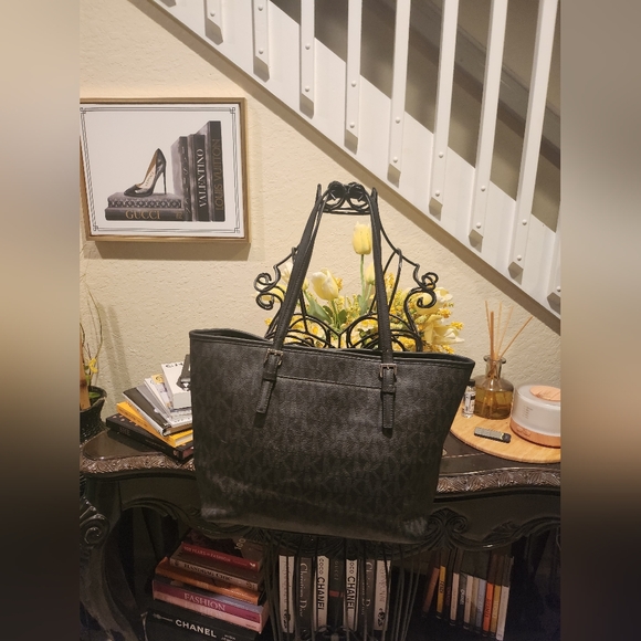 Michael Kors tote Bag - Picture 2 of 4